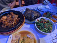 -客家大院·非遗赣南客家菜(郁孤台店)