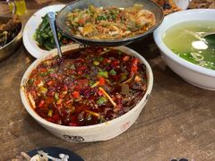 -爆好吃夜市大排档·乐山江湖菜(中心城总店)