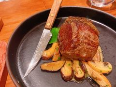 -Laures·月桂西班牙碳烤餐厅(十尚坊店)