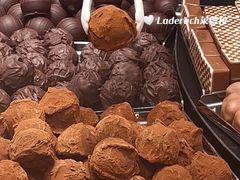 -Laderach 莱德拉(上海环贸iapm店)