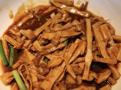 -吕氏疙瘩汤·私家菜馆(慈云寺店)