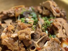 -破瓦寒窑·地摊烤羊排