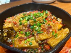 -云海肴·汽锅鸡·云南菜(天山百盛优客店)