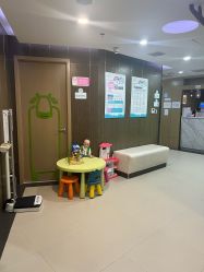 -睿宝儿科·眼科·口腔(杨浦新江湾城店)
