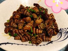 爆炒无尾螺-海市蜃楼花园主题餐厅(石顶店)