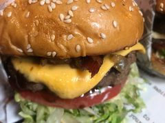 -The Habit Burger Grill 哈比特汉堡(复兴soho店)