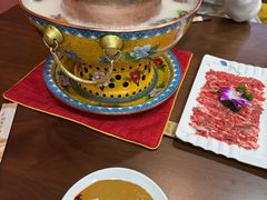 -爱新觉罗福臨火锅馆(万科滑雪场店)