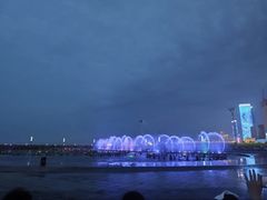 -东港音乐喷泉广场