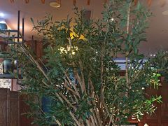 -八府香鸭·啫啫煲(华山路店)