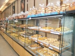 面包甜点陈列柜-长发西饼(临顿路店)