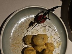 -八府香鸭·啫啫煲(华山路店)