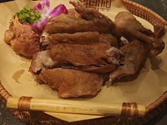 -前海沿·青岛菜(大拇指广场石老人店)