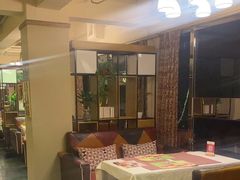 -意卡菲·欢乐聚会餐厅(华侨店)