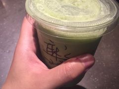 抹茶拿铁-星巴克臻选(南京金茂览秀城店)