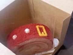 草莓红丝绒卷-星巴克(天津五大道店)