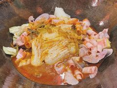-小火炕铁锅炖鱼