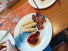 -亚龙湾希尔顿自助餐厅·海鲜·烧烤·沙滩BBQ·现场乐队