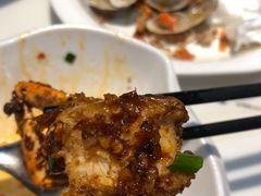-凤凰路何眼镜香辣蟹(花果园店)