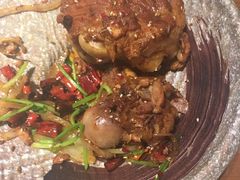 -95号酱骨·一块豆腐(展春园西路店)