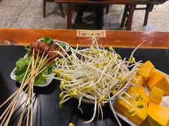 -邓莽子老火锅(中兴路总店)