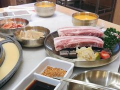 -韩宫宴烤肉·料理(青浦宝龙店)