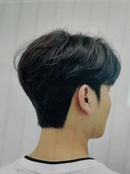 -东方先生国潮男士理发馆