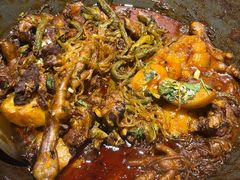 -山河屯铁锅炖(哈西站店)