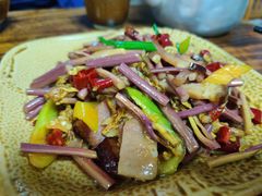 蕨菜炒腊肉-和福餐馆(西江古街店)