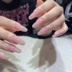 -Nail Me美甲美睫