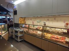 面包甜点陈列柜-清真全盛斋传统糕点(高新中大店)