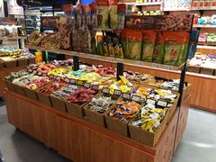 -来伊份(前进西路万象汇店)