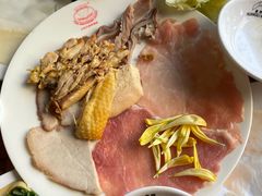 -桥香园云南过桥米线(金马碧鸡店)