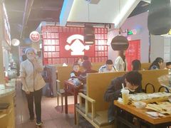 大堂-怪噜范·老贵阳街头名小吃(鸿通城店)