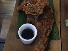 烤猪肉-Naughty Nuri’s Phuket