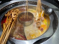 鸳鸯锅底-佰人王串串香火锅(洋珠巷店)