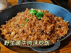 -民食香·腊排骨野生菌美食(木府店)