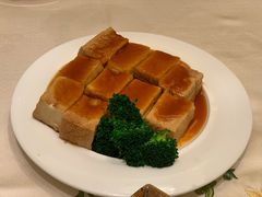 -沙龙酒家
