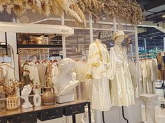 -胖东来生活广场(健康路店)