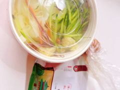 -勾魂凉皮(辉煌国际店)