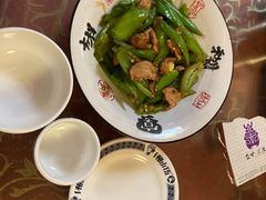 -老唐三下锅 ·张家界地标美食(溪布街店)