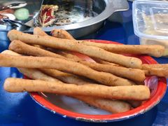-马路边边串串香(苗栗路店)