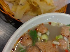 -何胖子丸子汤(南海街店)