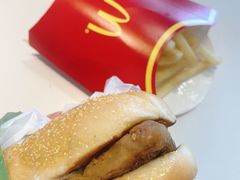 -麦当劳(健德桥得来速店)