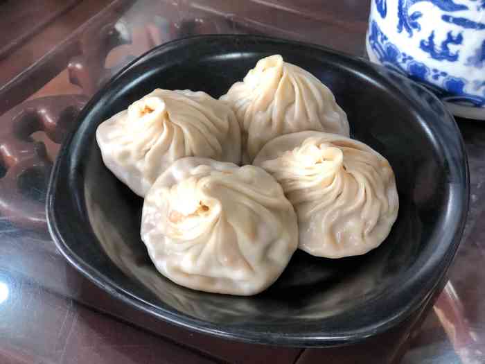 芦庄超王记(雪浪店)-"这家的小笼包是我在无锡吃过的最小的小笼包.