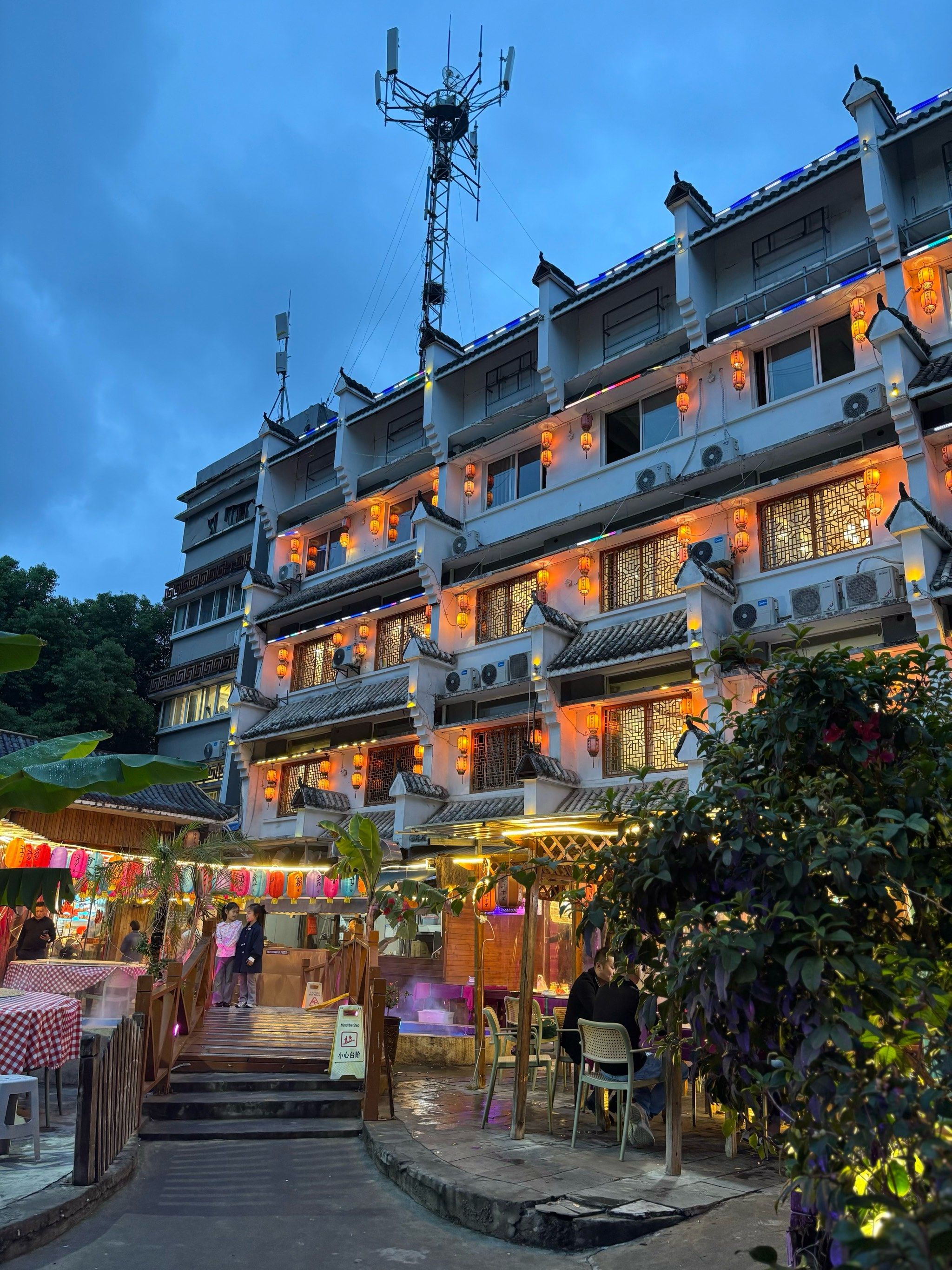 尝遍这家所有菜肴