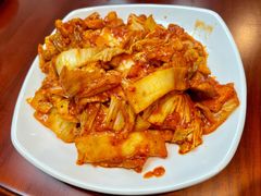 辣白菜炒五花肉-屋里家延边朝鲜族冷面(南园店)