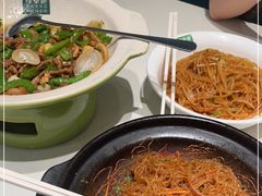 -绿草地·湘菜(7mall店)