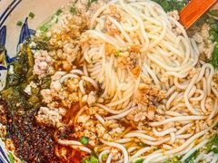 -蜗牛小馆醉乡民谣云南菜(惠新西里店)