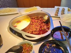 -味之绝美蛙鱼头火锅(松江万达店)