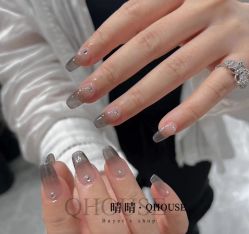 -QHOUSE美甲美睫